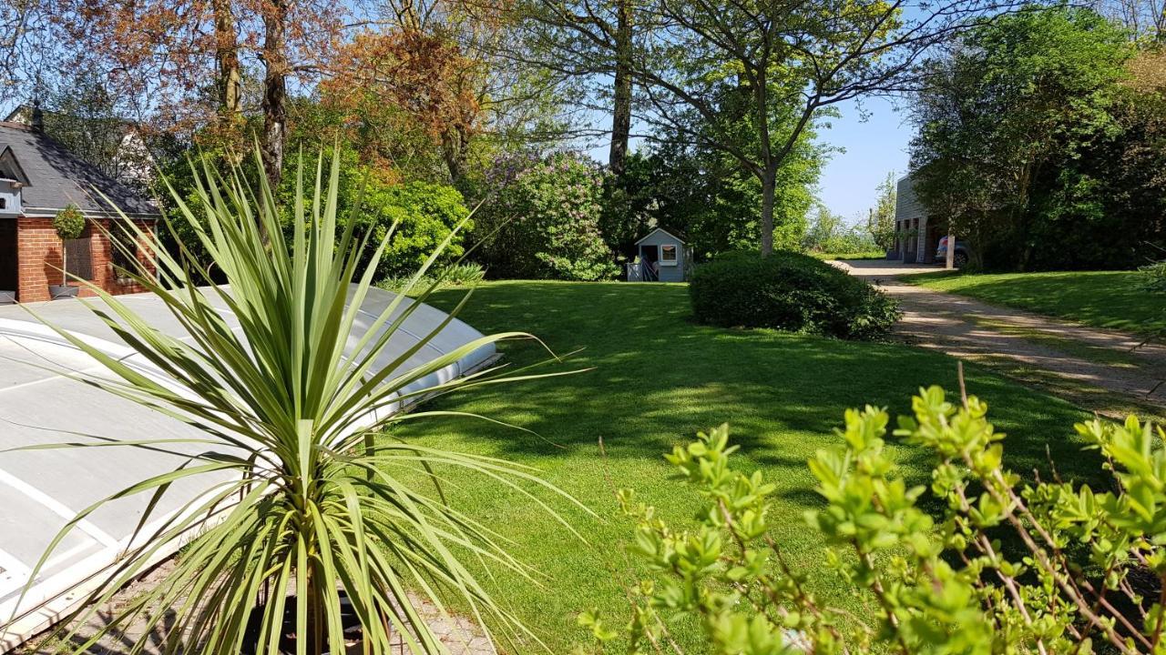 La Demeure Du Goupil Bed & Breakfast Brissac-Quince ภายนอก รูปภาพ