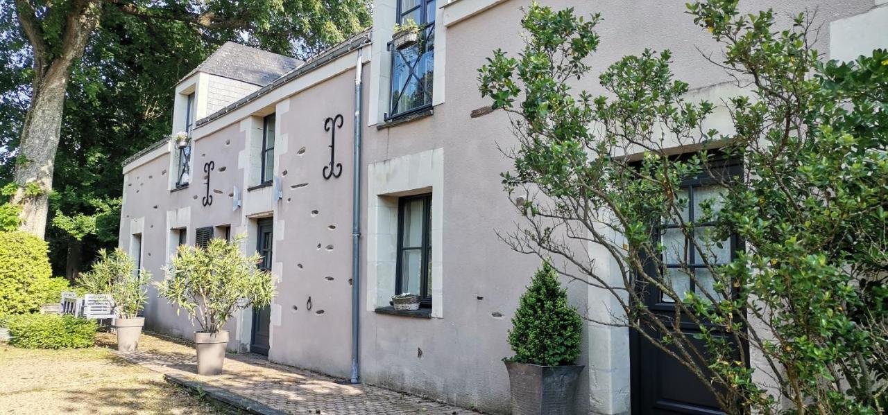 La Demeure Du Goupil Bed & Breakfast Brissac-Quince ภายนอก รูปภาพ