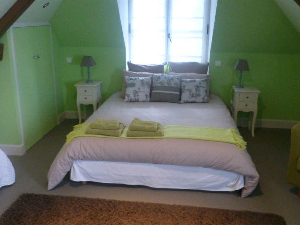 La Demeure Du Goupil Bed & Breakfast Brissac-Quince ภายนอก รูปภาพ