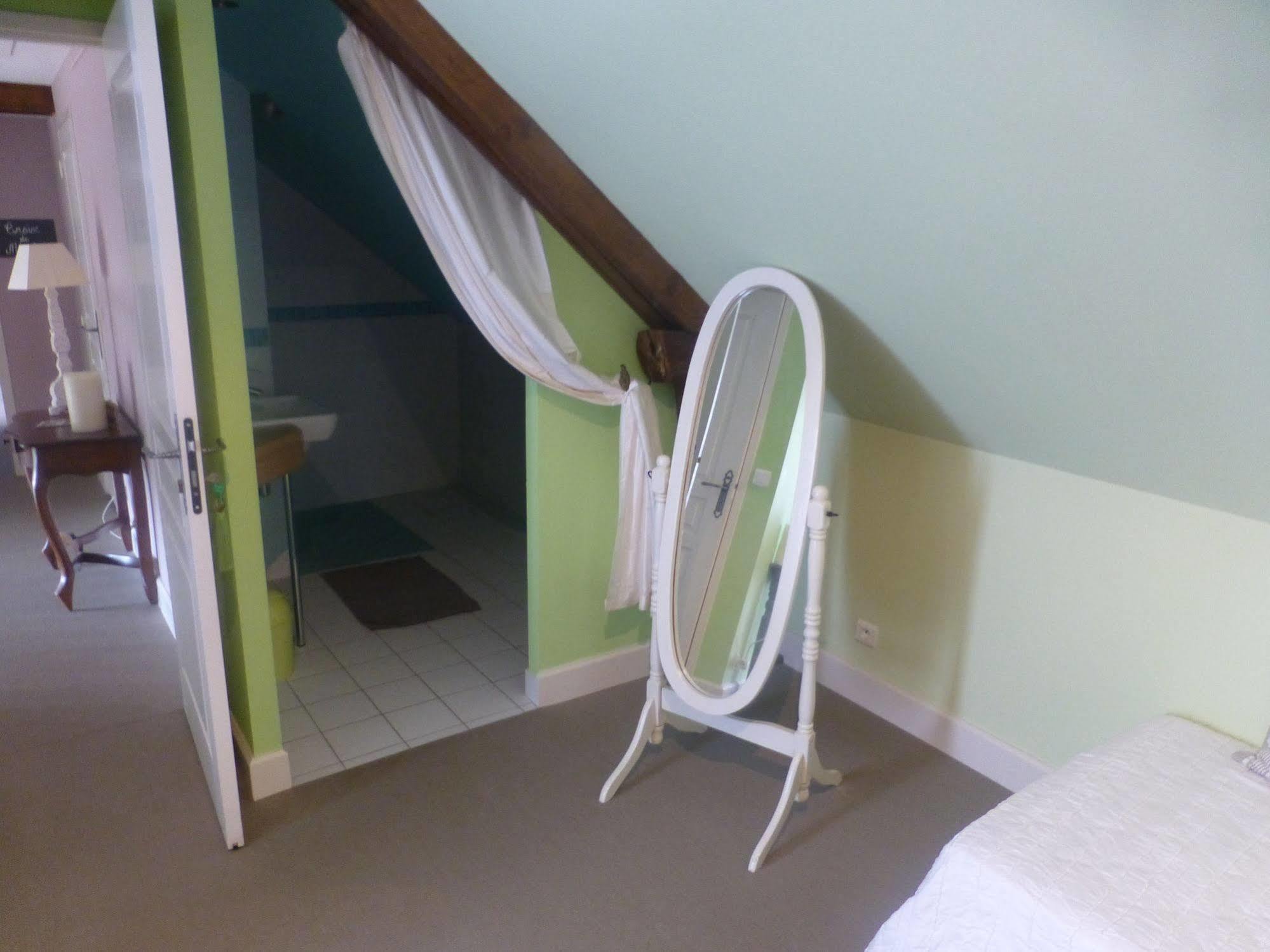 La Demeure Du Goupil Bed & Breakfast Brissac-Quince ภายนอก รูปภาพ
